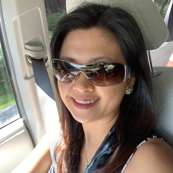 Meet your Posher, Vicky - Picture 1 of 1